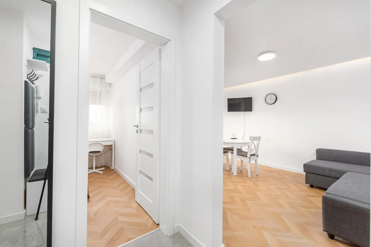 Apartment Elblaska 37 By Homeprime Warsaw